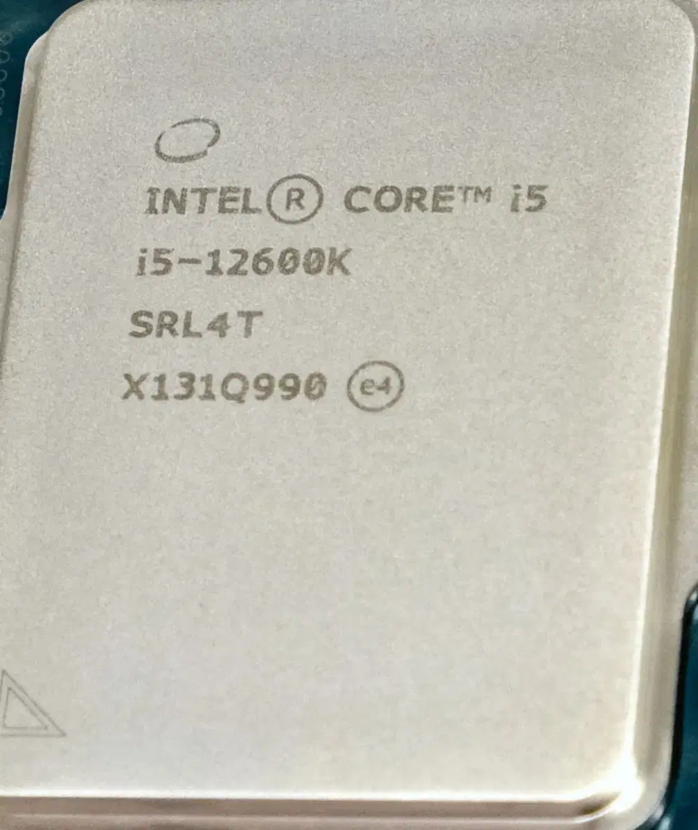 i5 12600k cpu 팝니다